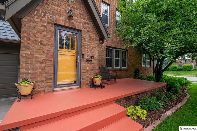 5043 Parker Street, Omaha, NE 68104