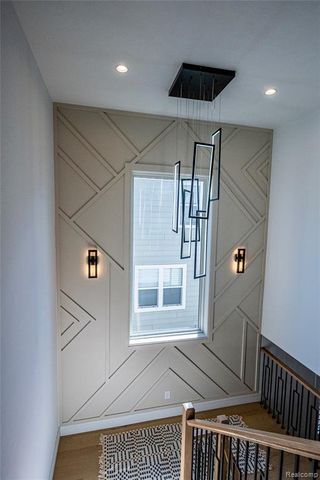 828 Cherokee Avenue, Royal Oak, MI 48067