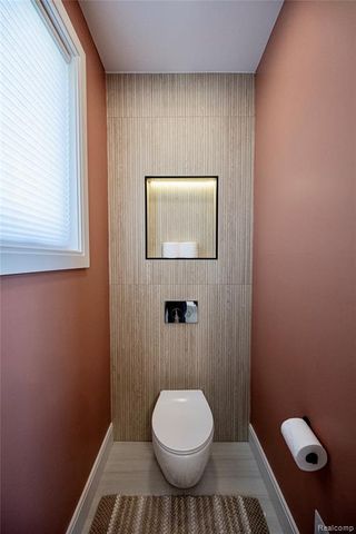 828 Cherokee Avenue, Royal Oak, MI 48067