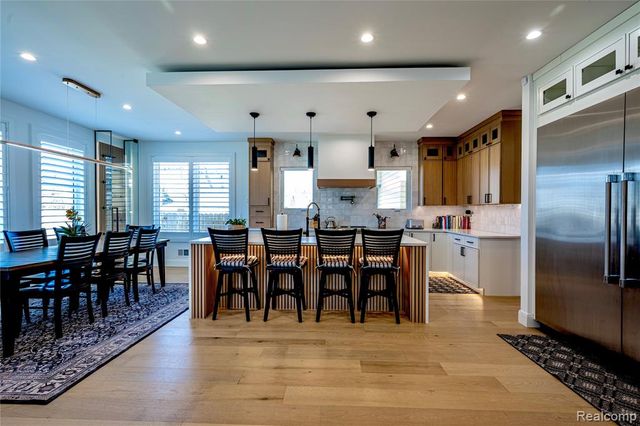 828 Cherokee Avenue, Royal Oak, MI 48067