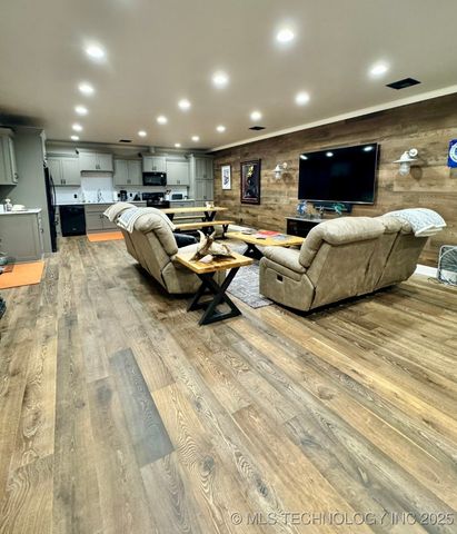 14 S 4289 Road, Porum, OK 74455