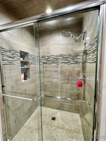 14 S 4289 Road, Porum, OK 74455