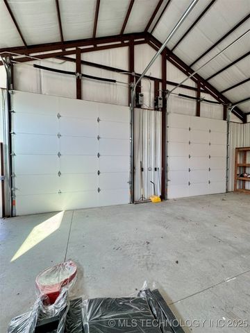 14 S 4289 Road, Porum, OK 74455