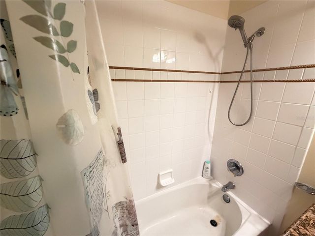 2734 WINDSORGATE LANE, Orlando, FL 32828