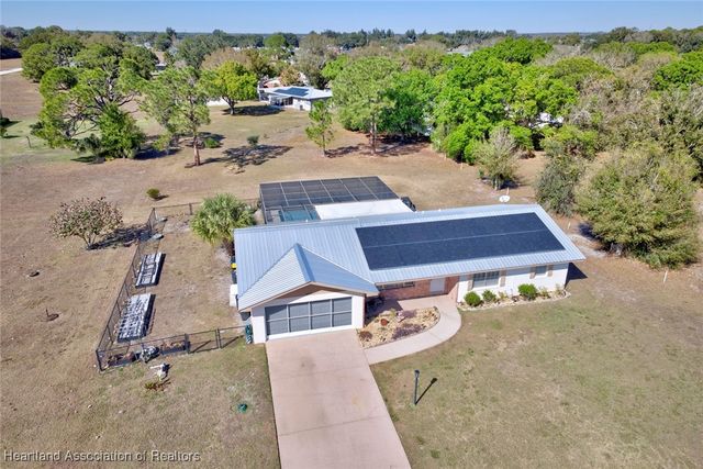 6309 Edgewater Terrace, Sebring, FL 33876