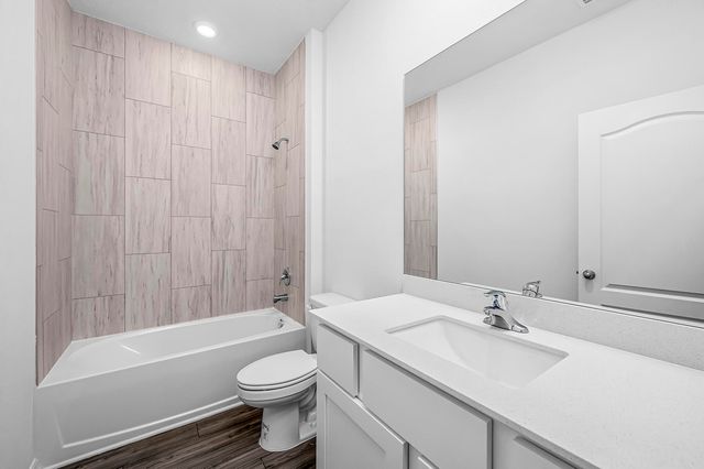 8585 101st Avenue, Vero Beach, FL 32967