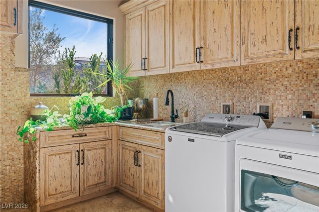 1123 Christian Road, Henderson, NV 89002