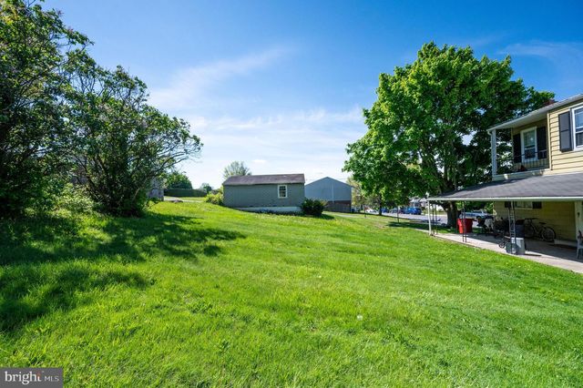 500 WINDSOR ST, Hamburg, PA 19526