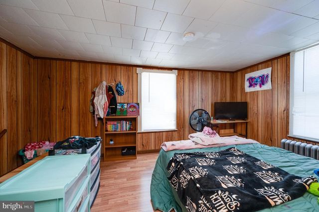 500 WINDSOR ST, Hamburg, PA 19526