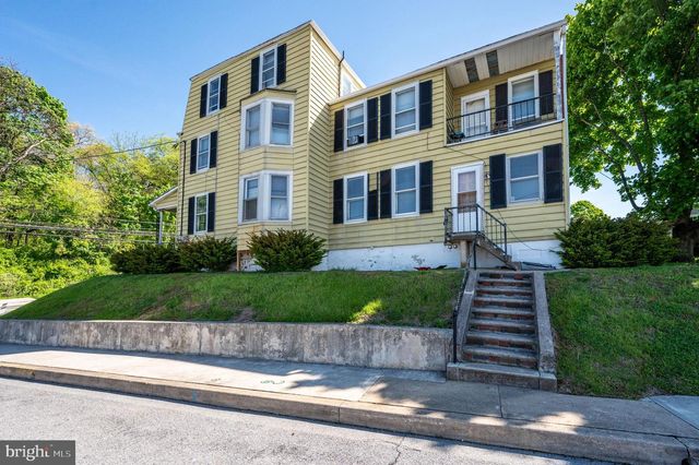 500 WINDSOR ST, Hamburg, PA 19526