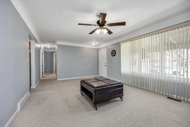 31036 Palomino Avenue, Warren, MI 48093