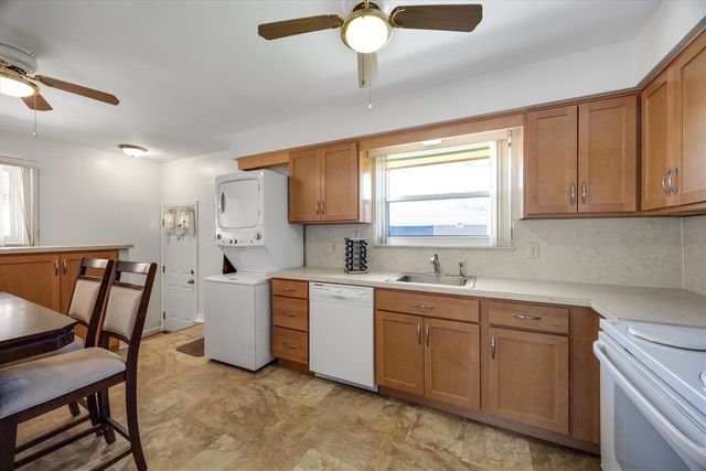 31036 Palomino Avenue, Warren, MI 48093