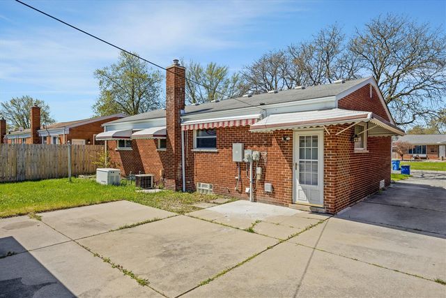 31036 Palomino Avenue, Warren, MI 48093