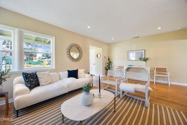 3033 Glen Avenue, Altadena, CA 91001