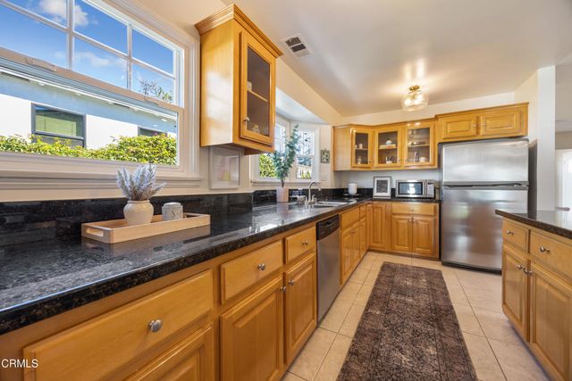 3033 Glen Avenue, Altadena, CA 91001