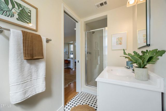 3033 Glen Avenue, Altadena, CA 91001