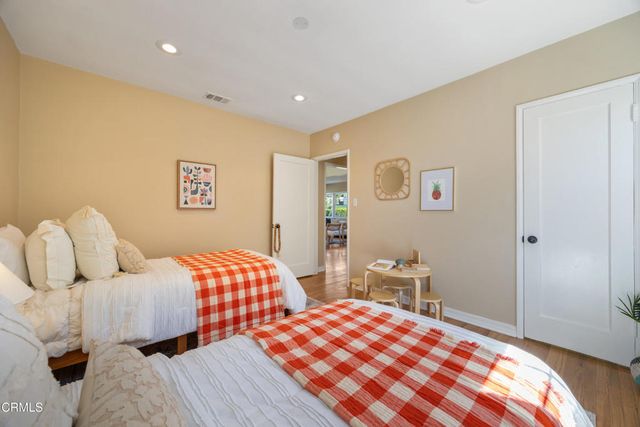 3033 Glen Avenue, Altadena, CA 91001