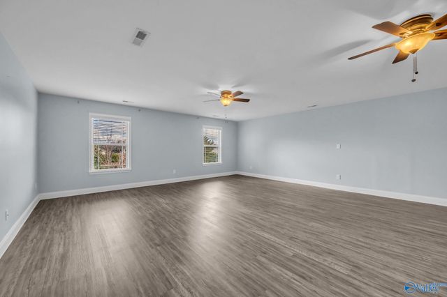 142 Harbor Glen Drive SW, Madison, AL 35756