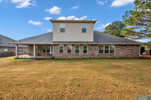 142 Harbor Glen Drive SW, Madison, AL 35756