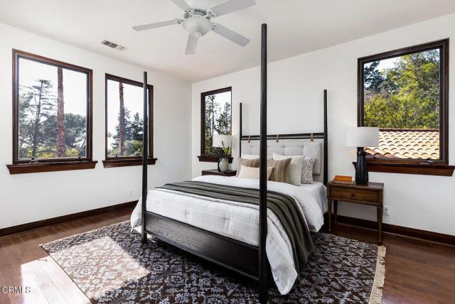 2217 Crescent Drive, Altadena, CA 91001