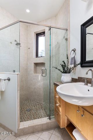 2217 Crescent Drive, Altadena, CA 91001