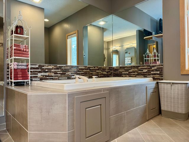 3161 Blackheath Drive, Saint Cloud, MN 56301