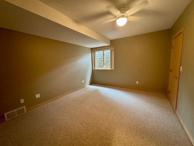 3161 Blackheath Drive, Saint Cloud, MN 56301