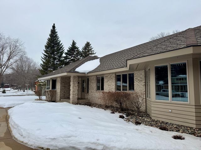 3161 Blackheath Drive, Saint Cloud, MN 56301