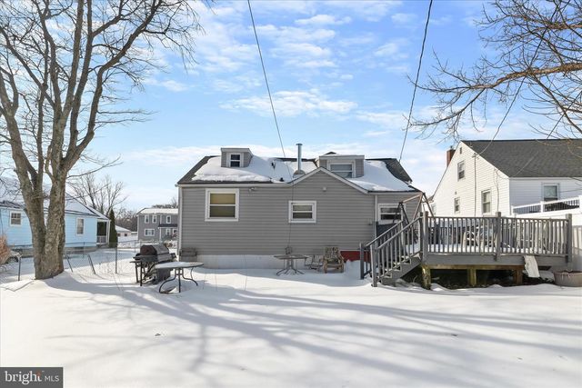 8215 BON AIR RD, Baltimore, MD 21234