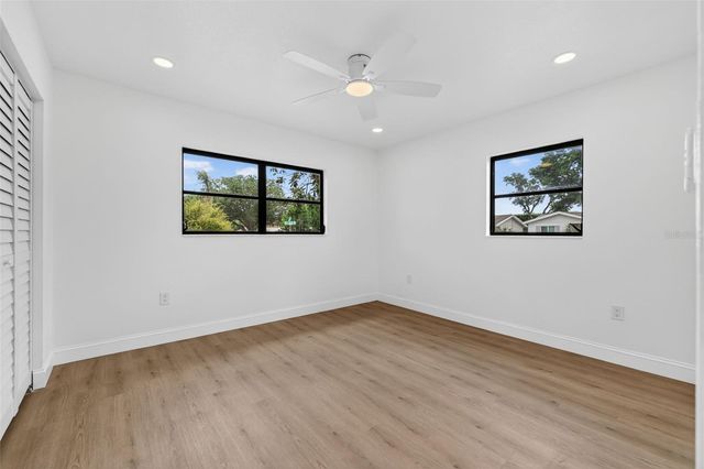 9714 53RD AVENUE N, St Petersburg, FL 33708