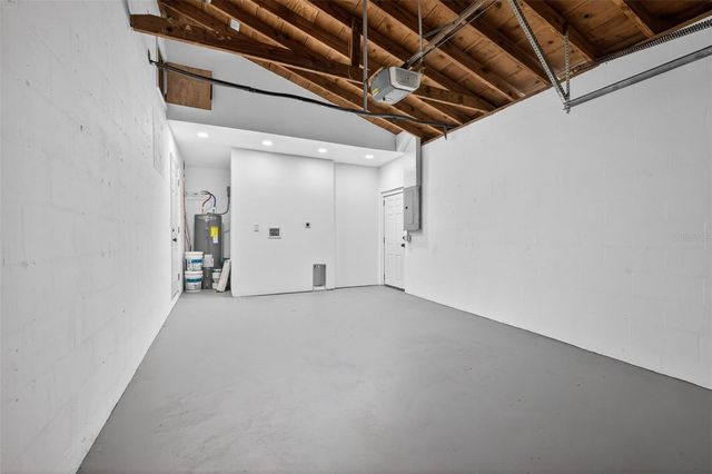 9714 53RD AVENUE N, St Petersburg, FL 33708