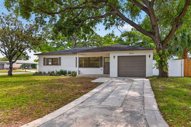 9714 53RD AVENUE N, St Petersburg, FL 33708