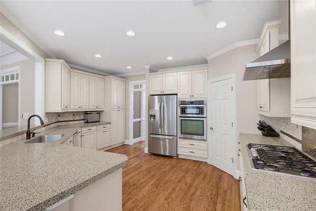 3077 Hudson Way, Decatur, GA 30033