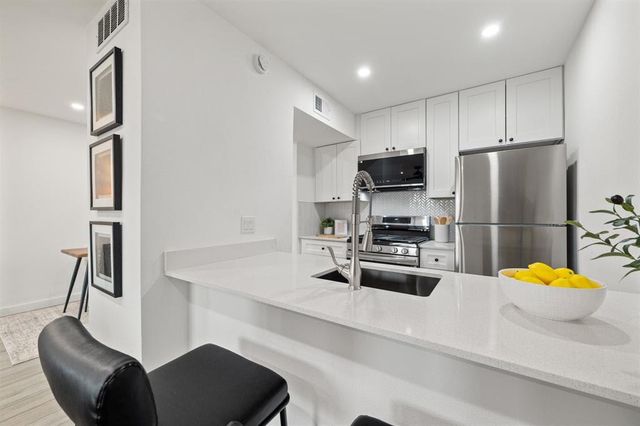 5911 Sheridan Ave Ln C101, Austin, TX 78723