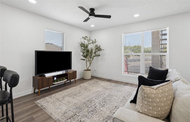 5911 Sheridan Ave Ln C101, Austin, TX 78723