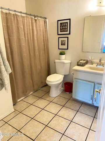 3727 W Banff Lane, Phoenix, AZ 85053