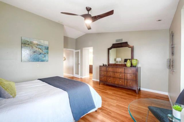 2132 S. Coast Hwy, Oceanside, CA 92054