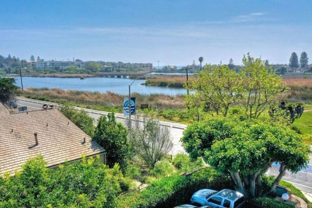 2132 S. Coast Hwy, Oceanside, CA 92054