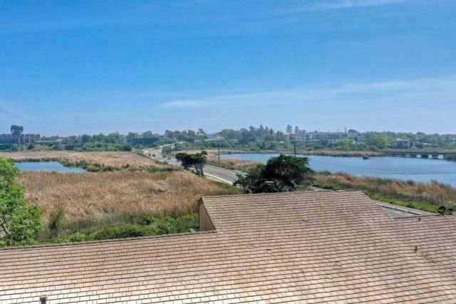 2132 S. Coast Hwy, Oceanside, CA 92054