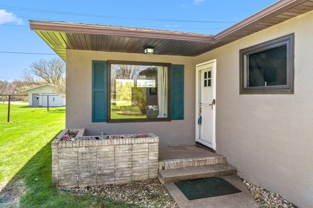 830 W 4th Street, Rush City, MN 55069