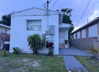 1541 NW 70th St 1541, Miami, FL 33147