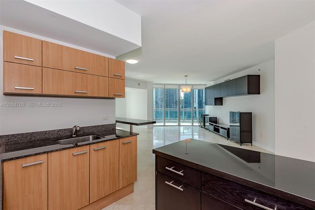 350 S Miami Ave 2702, Miami, FL 33130