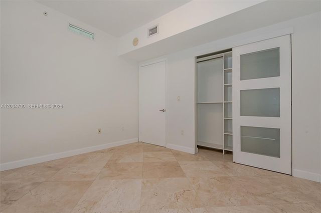 350 S Miami Ave 2702, Miami, FL 33130