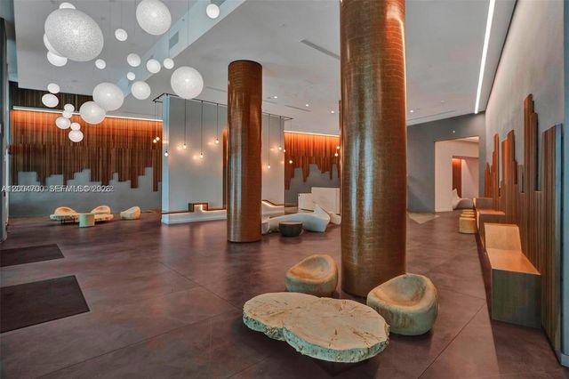 350 S Miami Ave 2702, Miami, FL 33130