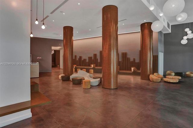 350 S Miami Ave 2702, Miami, FL 33130