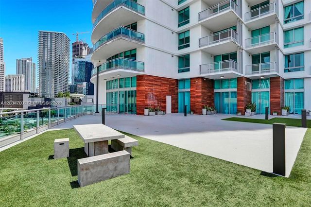 350 S Miami Ave 2702, Miami, FL 33130