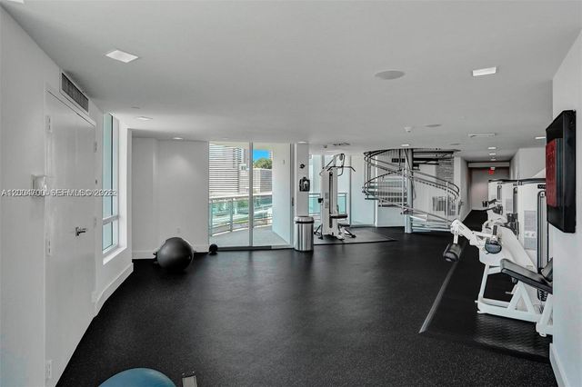 350 S Miami Ave 2702, Miami, FL 33130