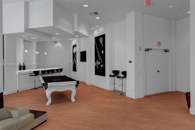 350 S Miami Ave 2702, Miami, FL 33130