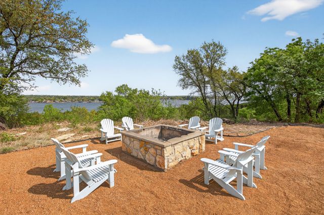 8070 Brownie Luker Blvd., Granbury, TX 76048