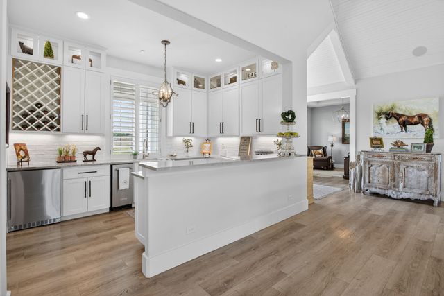 8070 Brownie Luker Blvd., Granbury, TX 76048